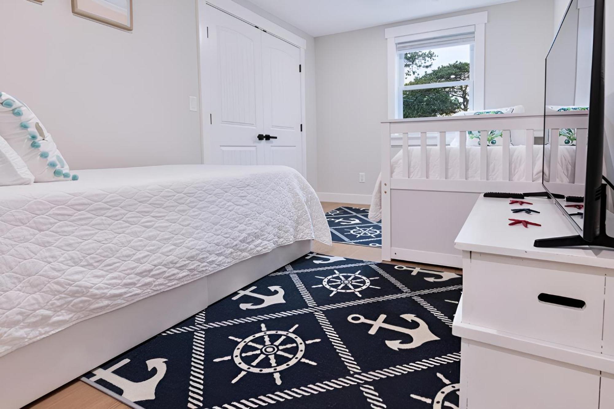 Renovated & Sophisticated Near & Shops! * Barnstable