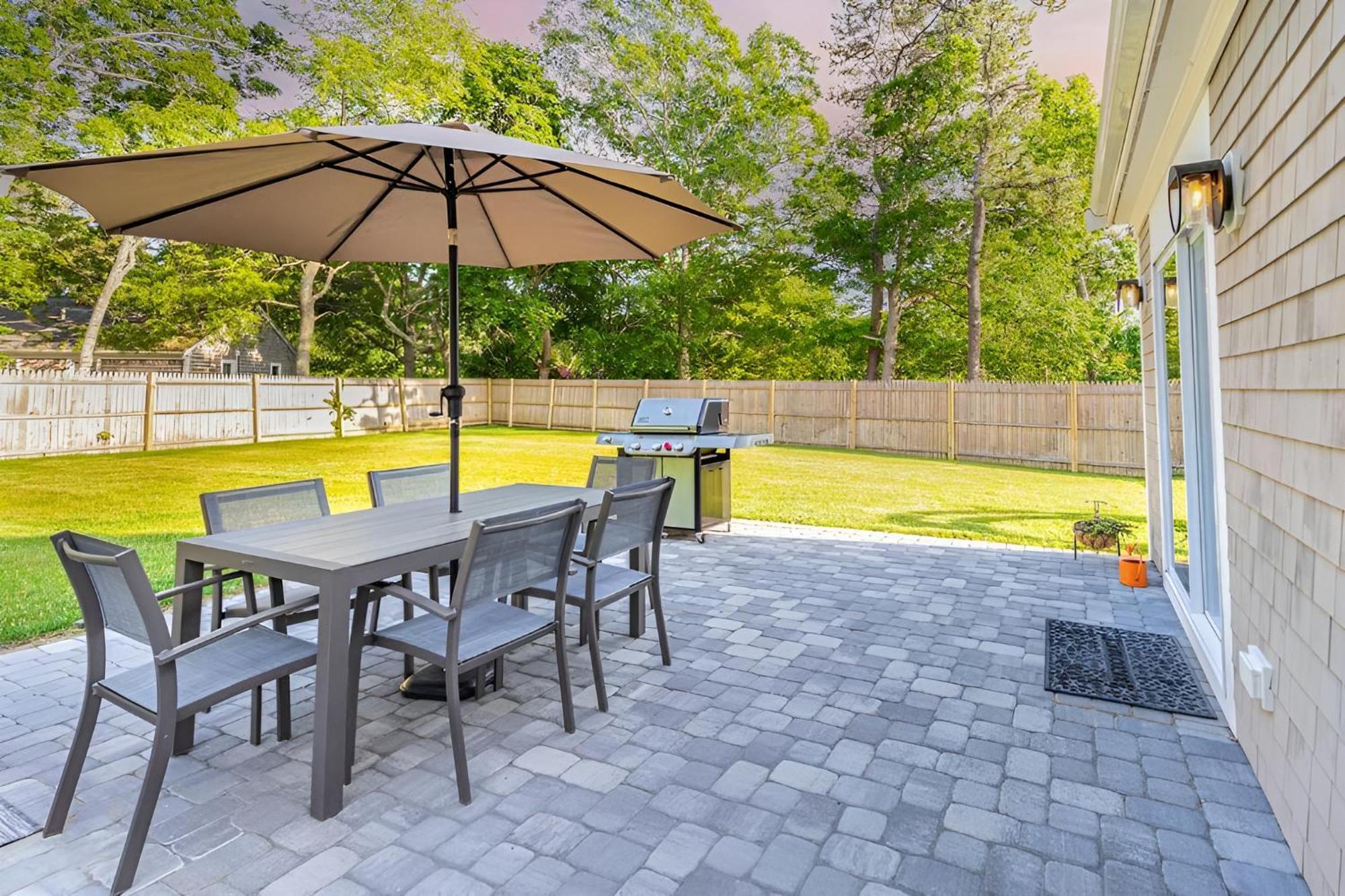 Renovated & Sophisticated Near & Shops! * Barnstable